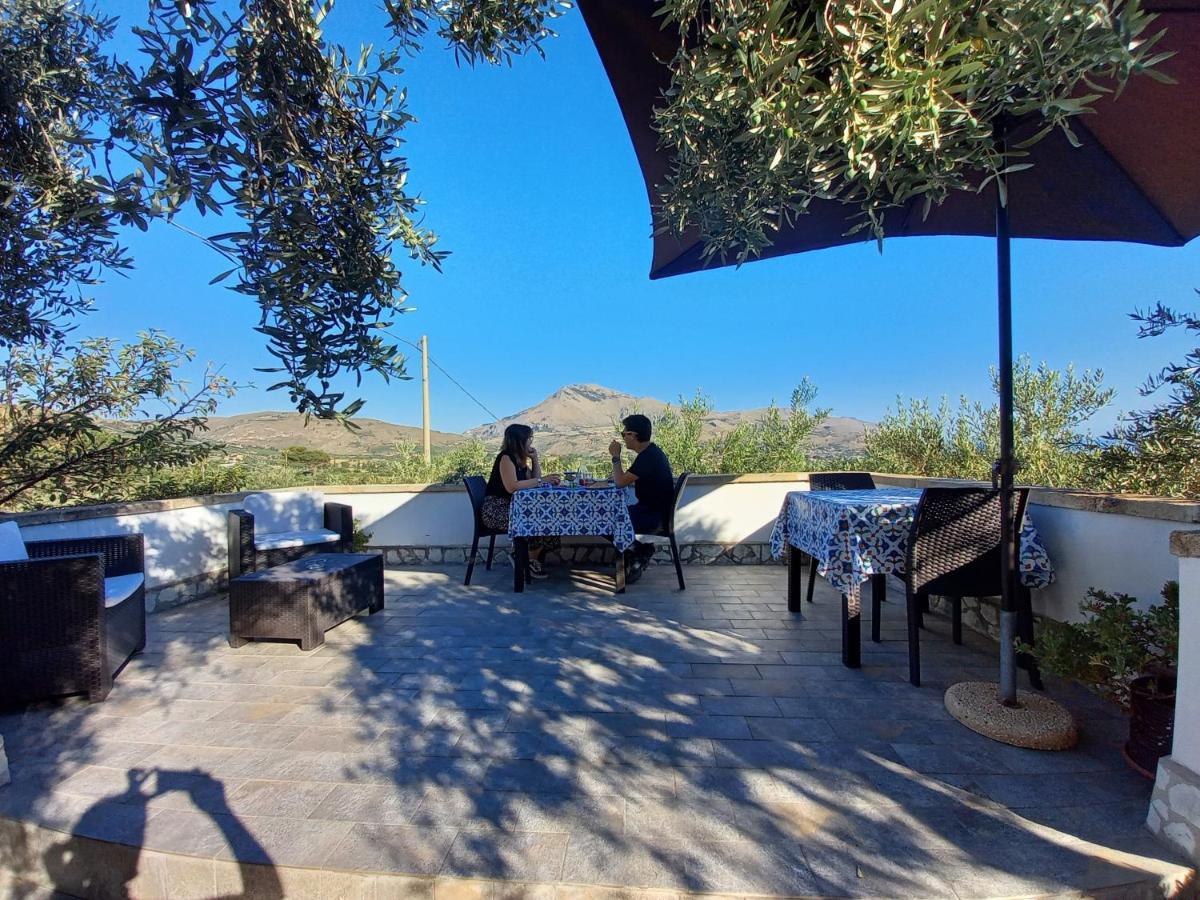 Ibiscus Bed and Breakfast Castellammare del Golfo Eksteriør billede